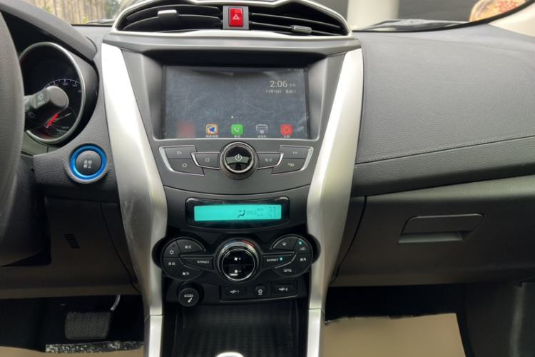 Used BYD Yuan New Energy 2019 EV360 Smart Connect Elite Model Audio And AC Panel