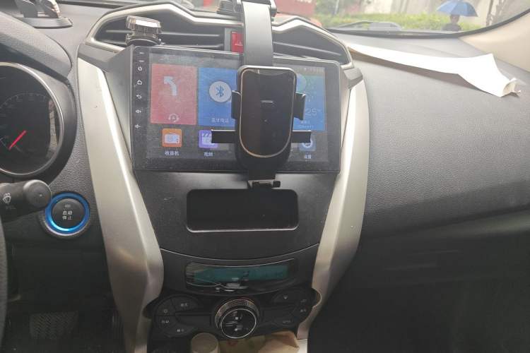 Used BYD Yuan New Energy 2019 EV360 Smart Connect Leading Model Audio And AC Panel