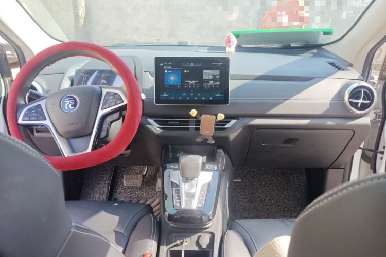 Used BYD Yuan New Energy 2019 EV535 High-Energy Leading Edition Center Console