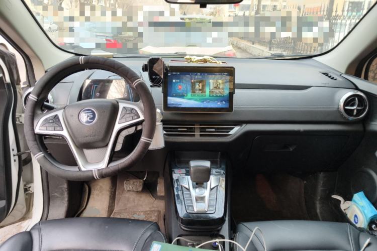 Used BYD Yuan New Energy 2019 EV535 High-Energy Leading Edition Center Console