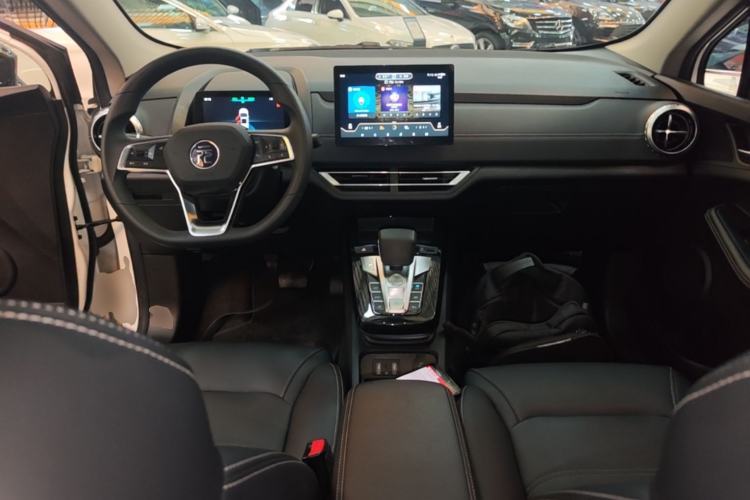 Used BYD Yuan New Energy 2019 EV535 Smart Connect Elite Model Center Console