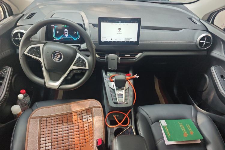 Used BYD Yuan New Energy 2019 EV535 High-Energy Leading Edition Center Console