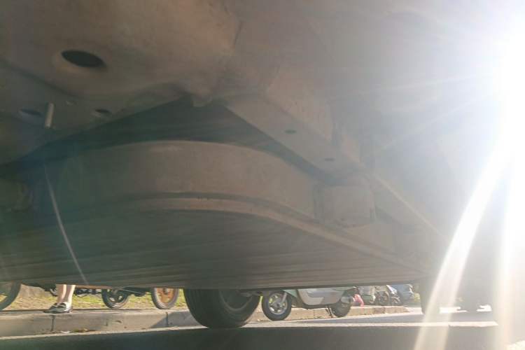 Used BYD Yuan New Energy 2019 EV535 Smart Connect Trendsetting Model Chassis Front Left