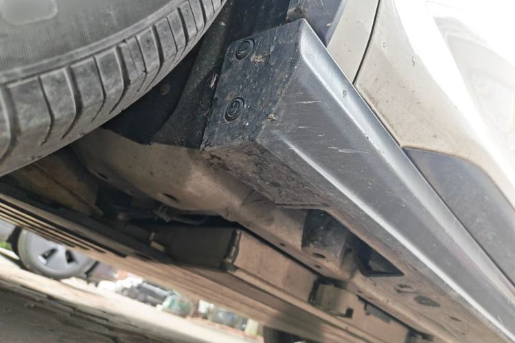 Used BYD Yuan New Energy 2019 EV360 Smart Connect Leading Model Chassis Front Left