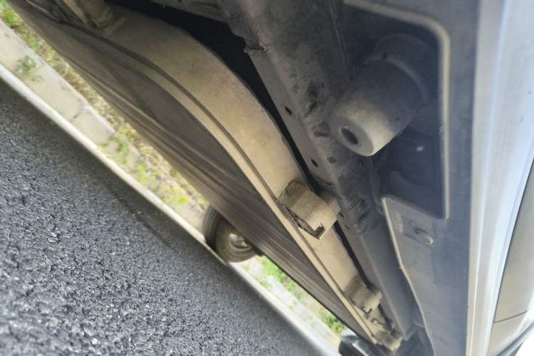 Used BYD Yuan New Energy 2019 EV535 Smart Connect Elite Model Chassis Front Left