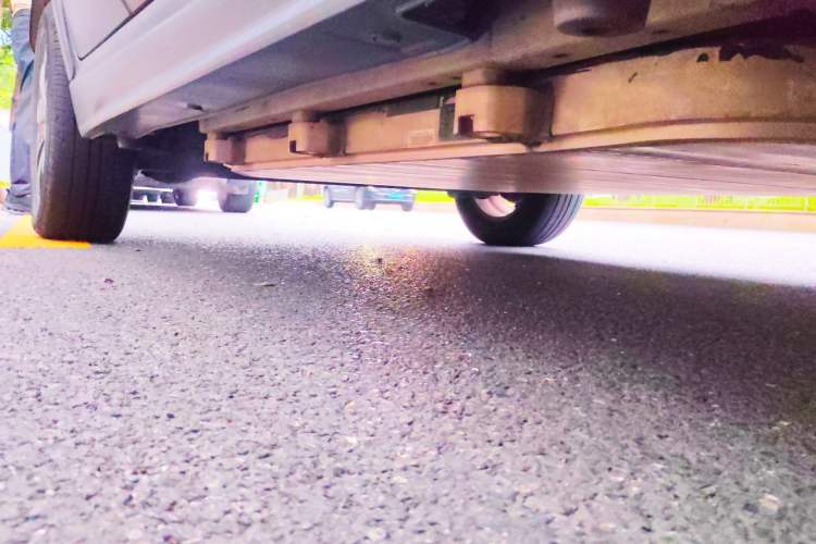 Used BYD Yuan New Energy 2019 EV535 Smart Connect Trendsetting Model Chassis Front Right