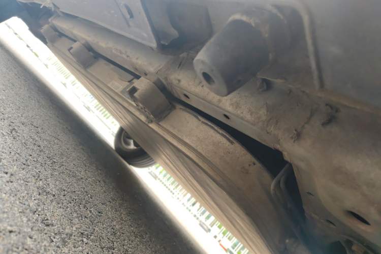 Used BYD Yuan New Energy 2019 EV535 High-Energy Leading Edition Chassis Front Right