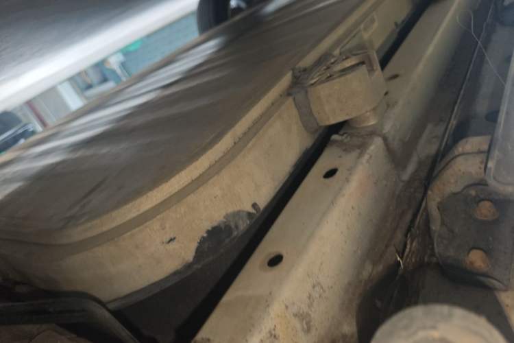 Used BYD Yuan New Energy 2019 EV535 Smart Connect Trendsetting Model Chassis Front Right