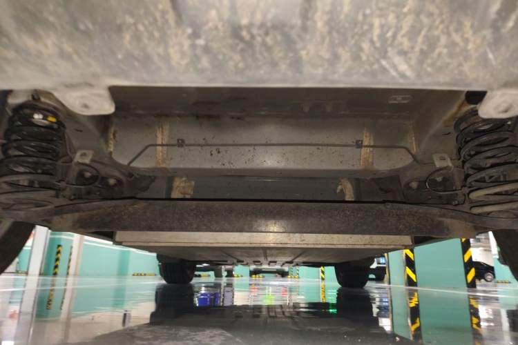 Used BYD Yuan New Energy 2019 EV360 Smart Connect Leading Model Chassis Rear