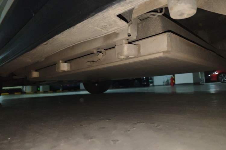 Used BYD Yuan New Energy 2019 EV360 Smart Connect Leading Model Chassis Rear Left