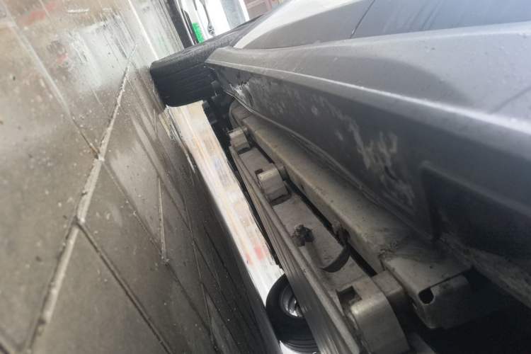 Used BYD Yuan New Energy 2019 EV535 Smart Connect Trendsetting Model Chassis Rear Left