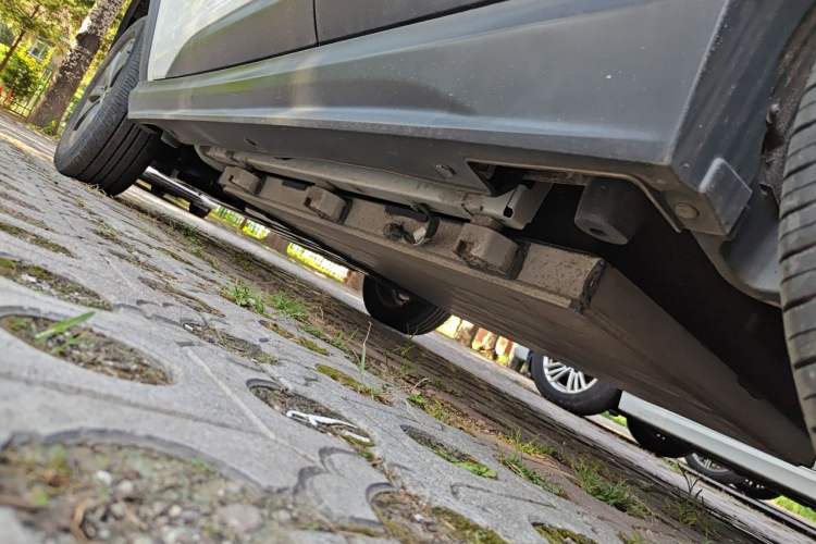 Used BYD Yuan New Energy 2019 EV360 Smart Connect Leading Model Chassis Rear Left