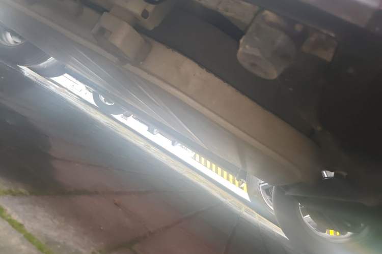 Used BYD Yuan New Energy 2019 EV535 Smart Connect Trendsetting Model Chassis Rear Left