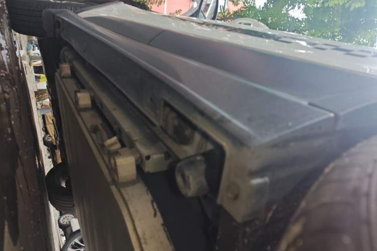 Used BYD Yuan New Energy 2019 EV535 High-Energy Leading Edition Chassis Rear Left