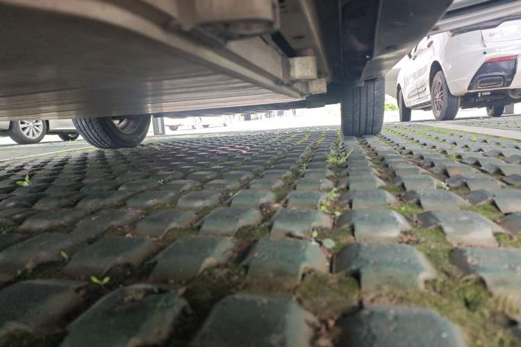 Used BYD Yuan New Energy 2019 EV535 Smart Connect Elite Model Chassis Rear Right