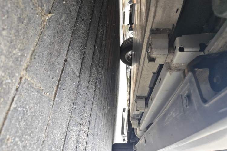 Used BYD Yuan New Energy 2019 EV535 Smart Connect Trendsetting Model Chassis Rear Right