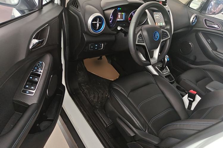 Used BYD Yuan New Energy 2019 EV360 Smart Connect Elite Model Driver Seat