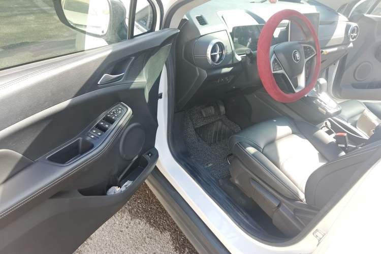 Used BYD Yuan New Energy 2019 EV535 High-Energy Leading Edition Driver Seat