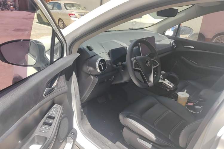 Used BYD Yuan New Energy 2019 EV535 High-Energy Leading Edition Driver Seat