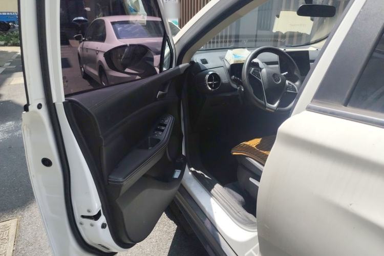 Used BYD Yuan New Energy 2019 EV535 Smart Connect Trendsetting Model Driver Seat