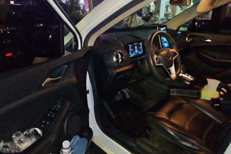 Used BYD Yuan New Energy 2019 EV535 Smart Connect Trendsetting Model Driver Seat