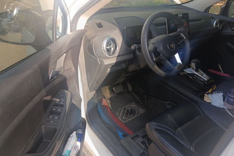 Used BYD Yuan New Energy 2019 EV535 Smart Connect Trendsetting Model Driver Seat