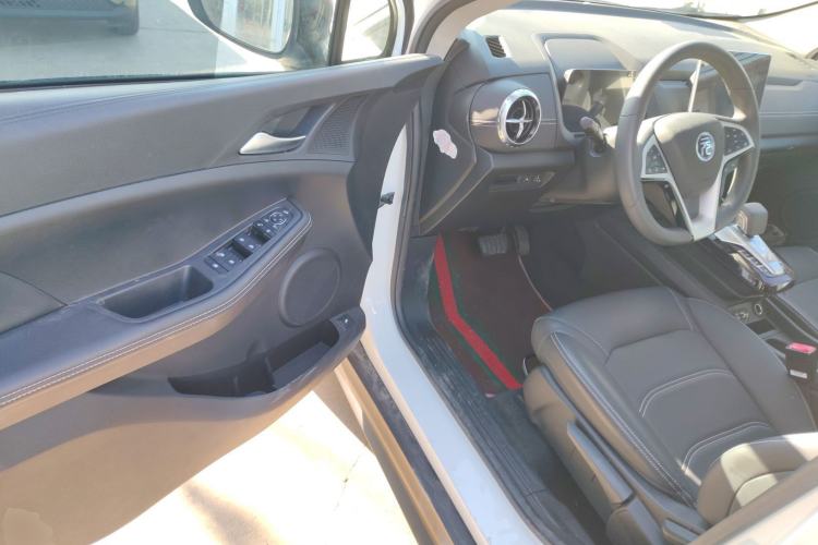 Used BYD Yuan New Energy 2019 EV535 High-Energy Leading Edition Driver Seat