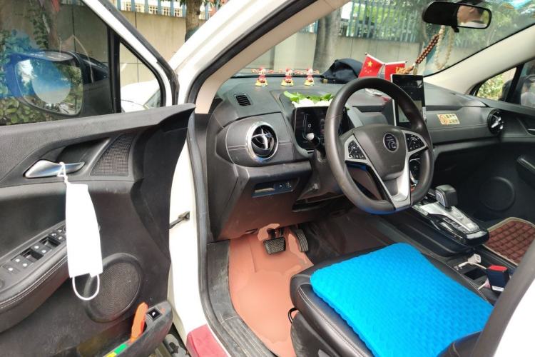 Used BYD Yuan New Energy 2019 EV535 Smart Connect Trendsetting Model Driver Seat