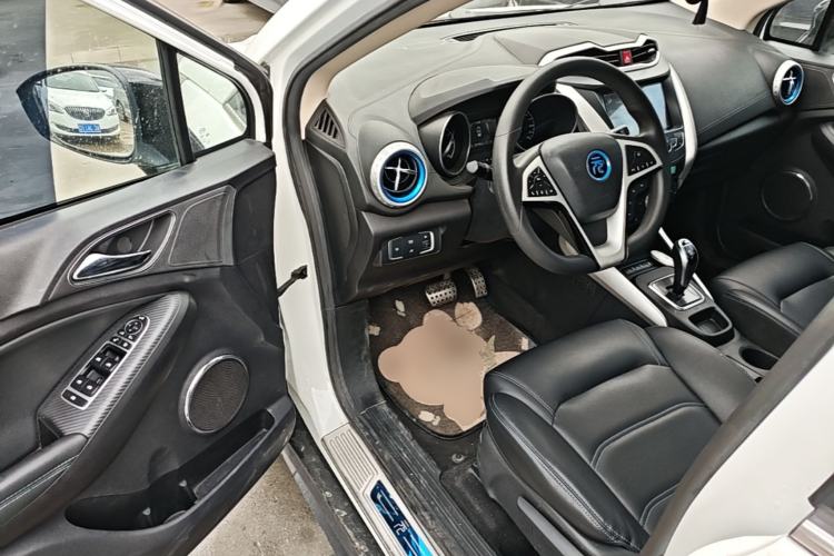 Used BYD Yuan New Energy 2019 EV360 Smart Connect Leading Model Driver Seat