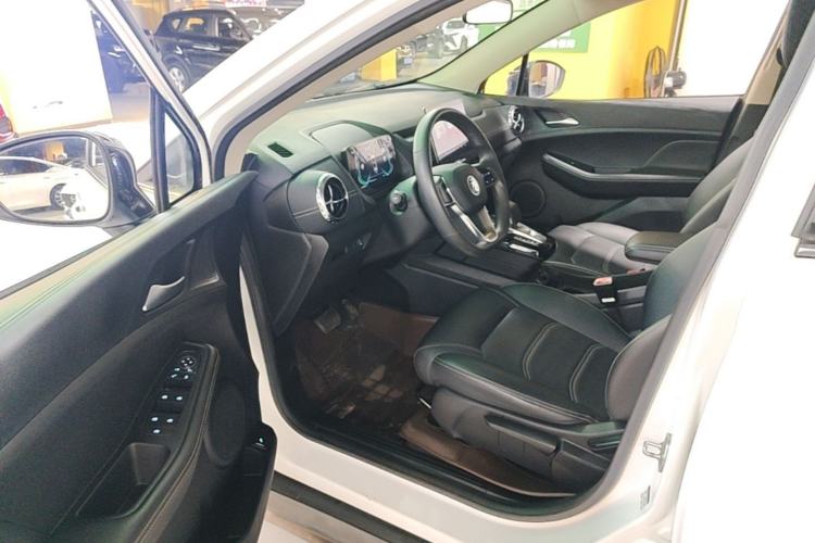 Used BYD Yuan New Energy 2019 EV535 Smart Connect Trendsetting Model Driver Seat