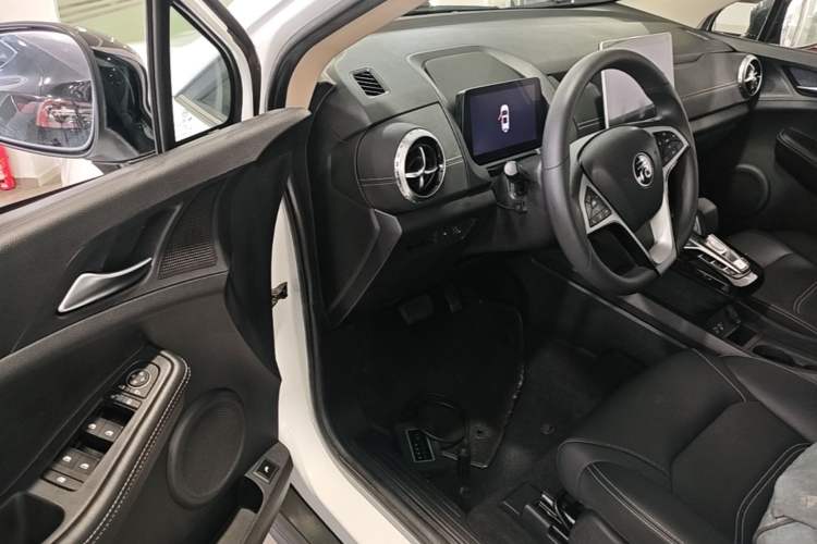 Used BYD Yuan New Energy 2019 EV535 Smart Connect Trendsetting Model Driver Seat