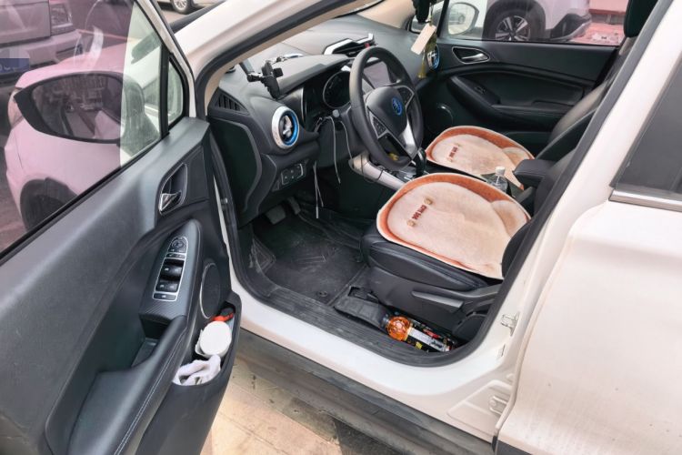 Used BYD Yuan New Energy 2019 EV360 Smart Connect Enjoyment Model Driver Seat