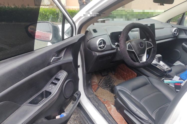 Used BYD Yuan New Energy 2019 EV535 Smart Connect Trendsetting Model Driver Seat