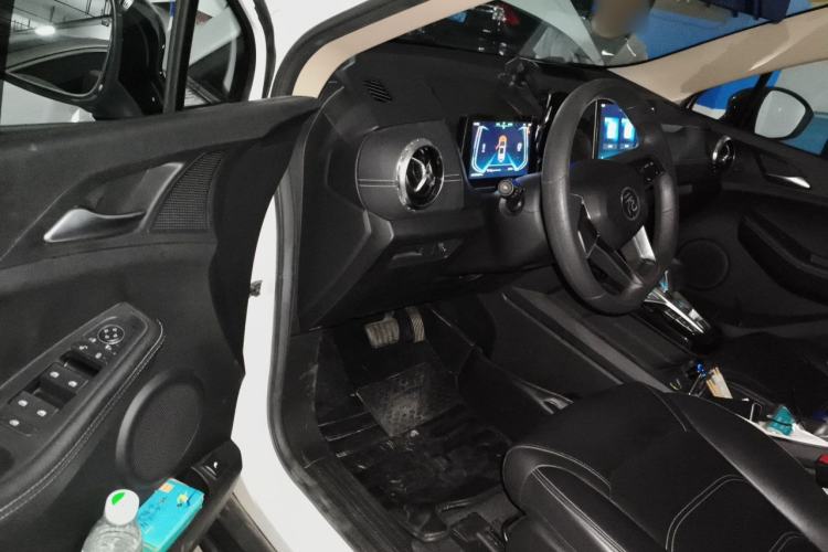 Used BYD Yuan New Energy 2019 EV535 Smart Connect Trendsetting Model Driver Seat