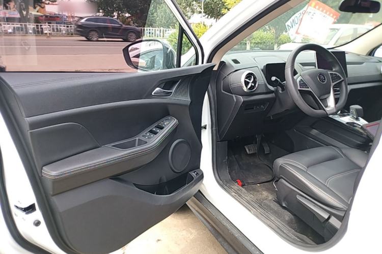 Used BYD Yuan New Energy 2019 EV535 Smart Connect Trendsetting Model Driver Seat