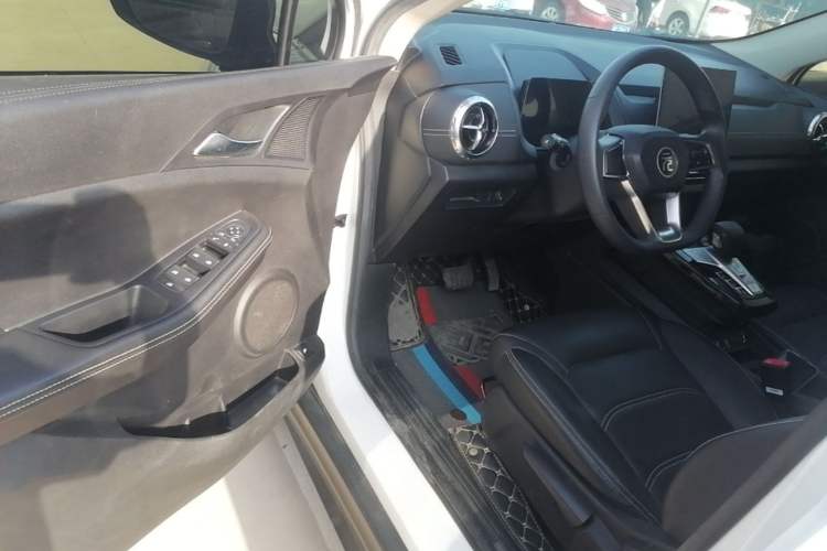 Used BYD Yuan New Energy 2019 EV535 Smart Connect Trendsetting Model Driver Seat