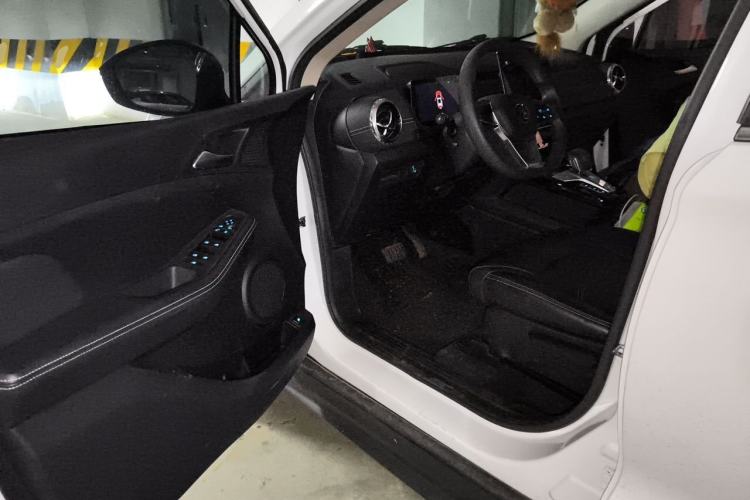 Used BYD Yuan New Energy 2019 EV535 Smart Connect Trendsetting Model Driver Seat