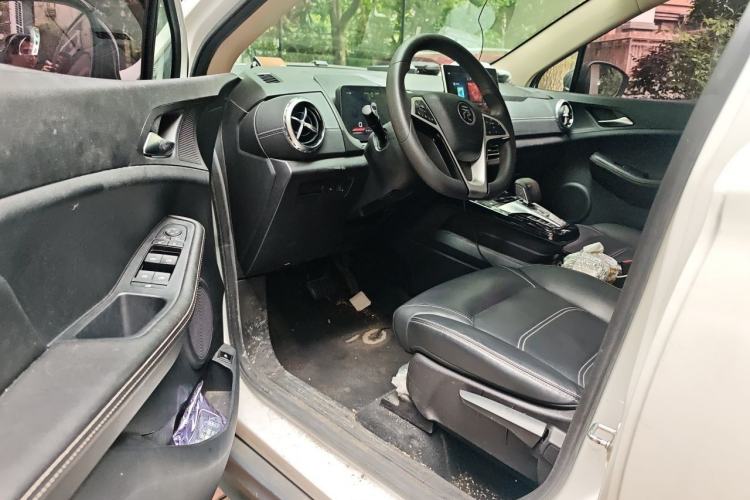 Used BYD Yuan New Energy 2019 EV535 Smart Connect Trendsetting Model Driver Seat