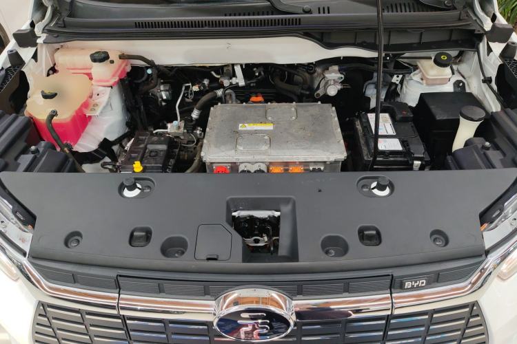 Used BYD Yuan New Energy 2019 EV535 Smart Connect Trendsetting Model Engine Bay