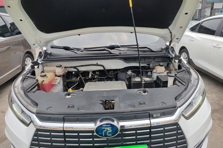 Used BYD Yuan New Energy 2019 EV360 Smart Connect Leading Model Engine Bay