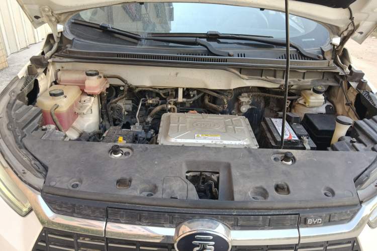 Used BYD Yuan New Energy 2019 EV535 Smart Connect Trendsetting Model Engine Bay