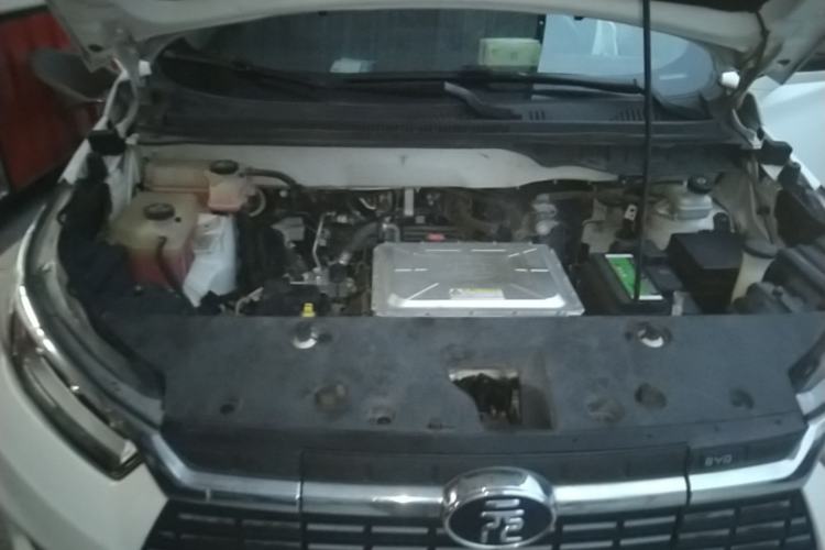Used BYD Yuan New Energy 2019 EV535 Smart Connect Trendsetting Model Engine Bay