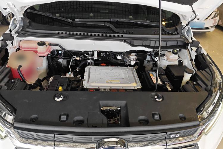 Used BYD Yuan New Energy 2019 EV360 Smart Connect Enjoyment Model Engine Bay