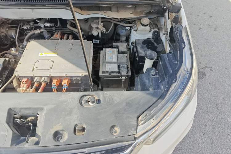 Used BYD Yuan New Energy 2019 EV535 High-Energy Leading Edition Engine Bay Left