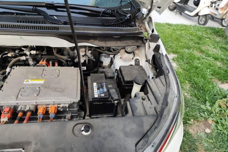 Used BYD Yuan New Energy 2019 EV535 High-Energy Leading Edition Engine Bay Left