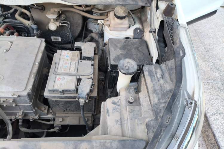 Used BYD Yuan New Energy 2019 EV535 Smart Connect Trendsetting Model Engine Bay Left