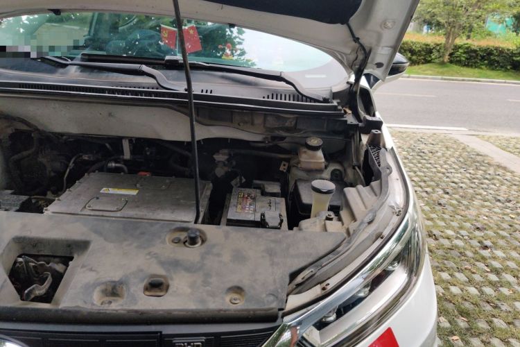 Used BYD Yuan New Energy 2019 EV535 Smart Connect Trendsetting Model Engine Bay Left