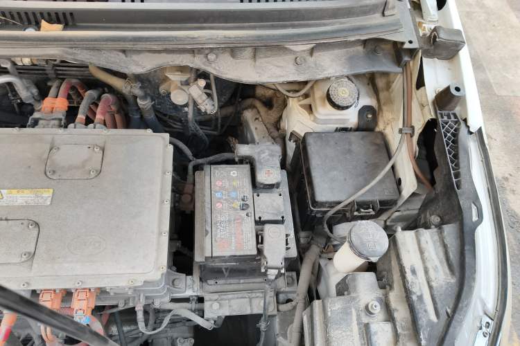 Used BYD Yuan New Energy 2019 EV535 High-Energy Leading Edition Engine Bay Left