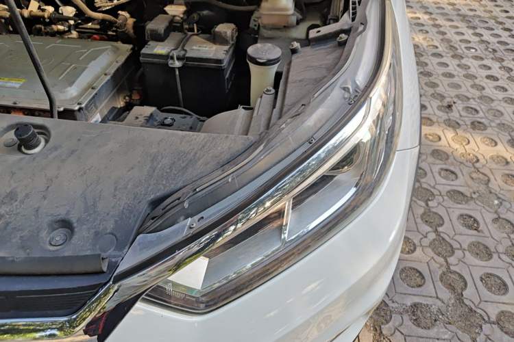 Used BYD Yuan New Energy 2019 EV360 Smart Connect Leading Model Engine Bay Left