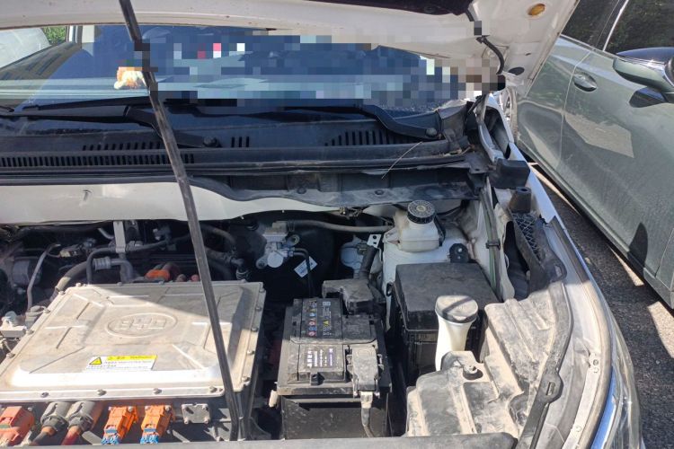 Used BYD Yuan New Energy 2019 EV535 Smart Connect Elite Model Engine Bay Left